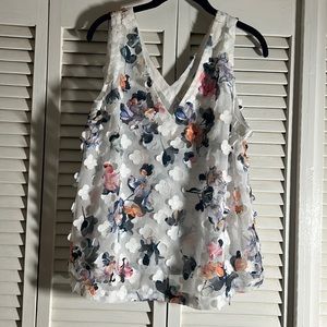 Three -D Top